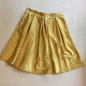 Gently used LuLaRoe Elegant Madison Skirt - Gold